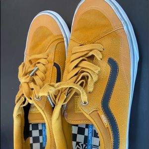 VANS Men’s Tennis Shoes
